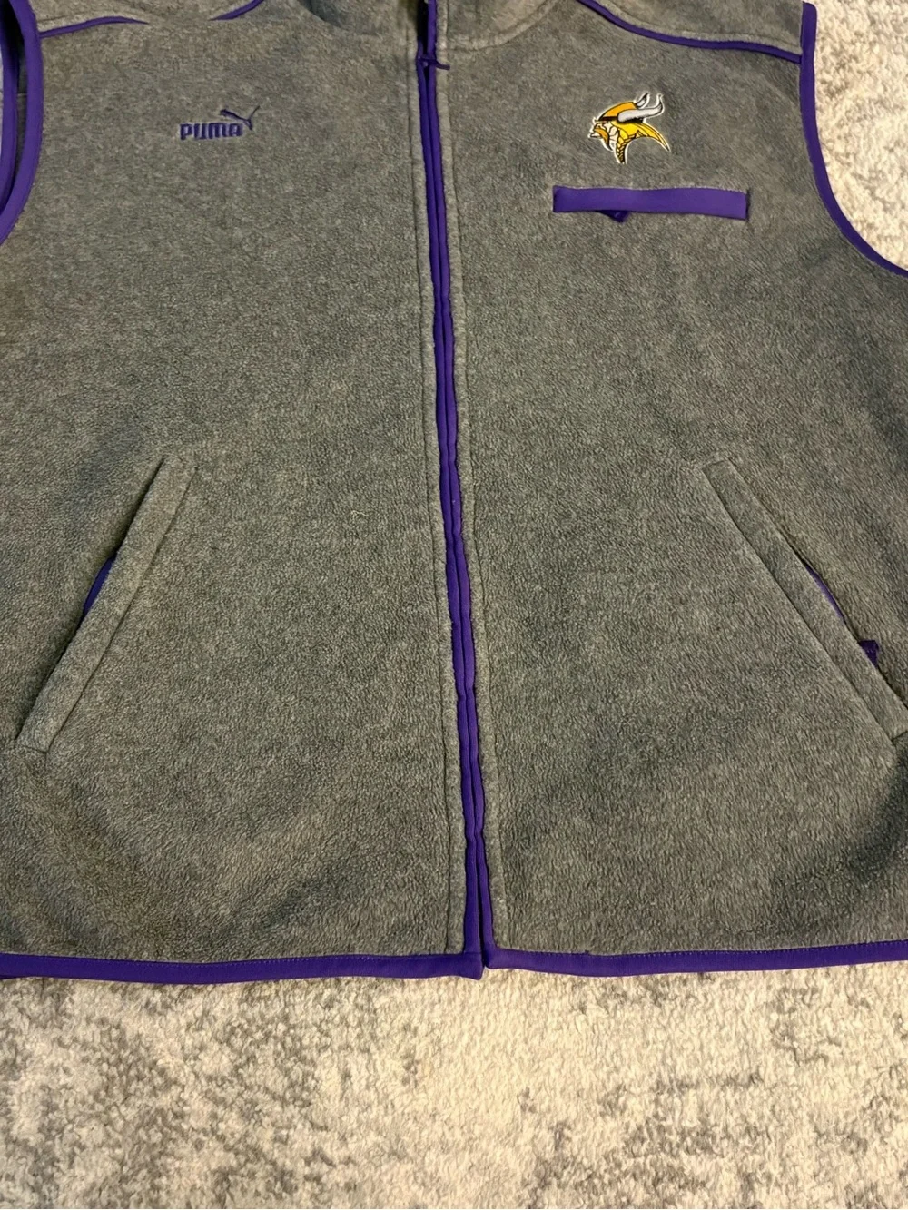 Men’s XL Puma Minnesota Vikings Grey & Purple Full Zip Vest